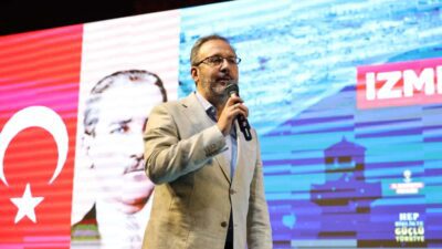 AK Parti İzmir Milletvekili ve eski Gençlik ve Spor Bakanı