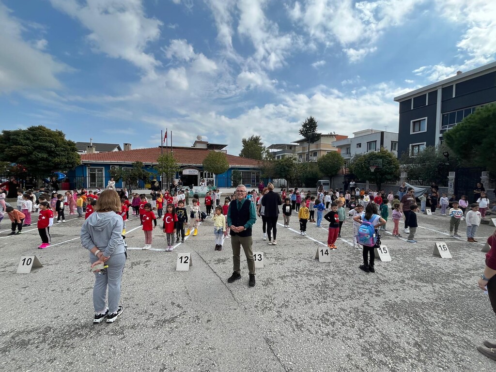 İzmir Menderes Nene Hatun Anaokulu’nda 29 Ekim Cumhuriyet Bayramı öncesi