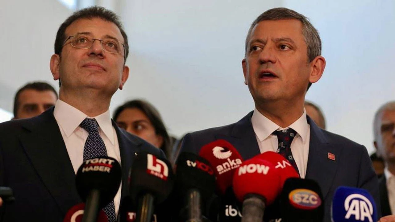 CHP Genel Başkanı Özgür Özel, Manisa İl Kongresi’nde cumhurbaşkanlığı adaylığı