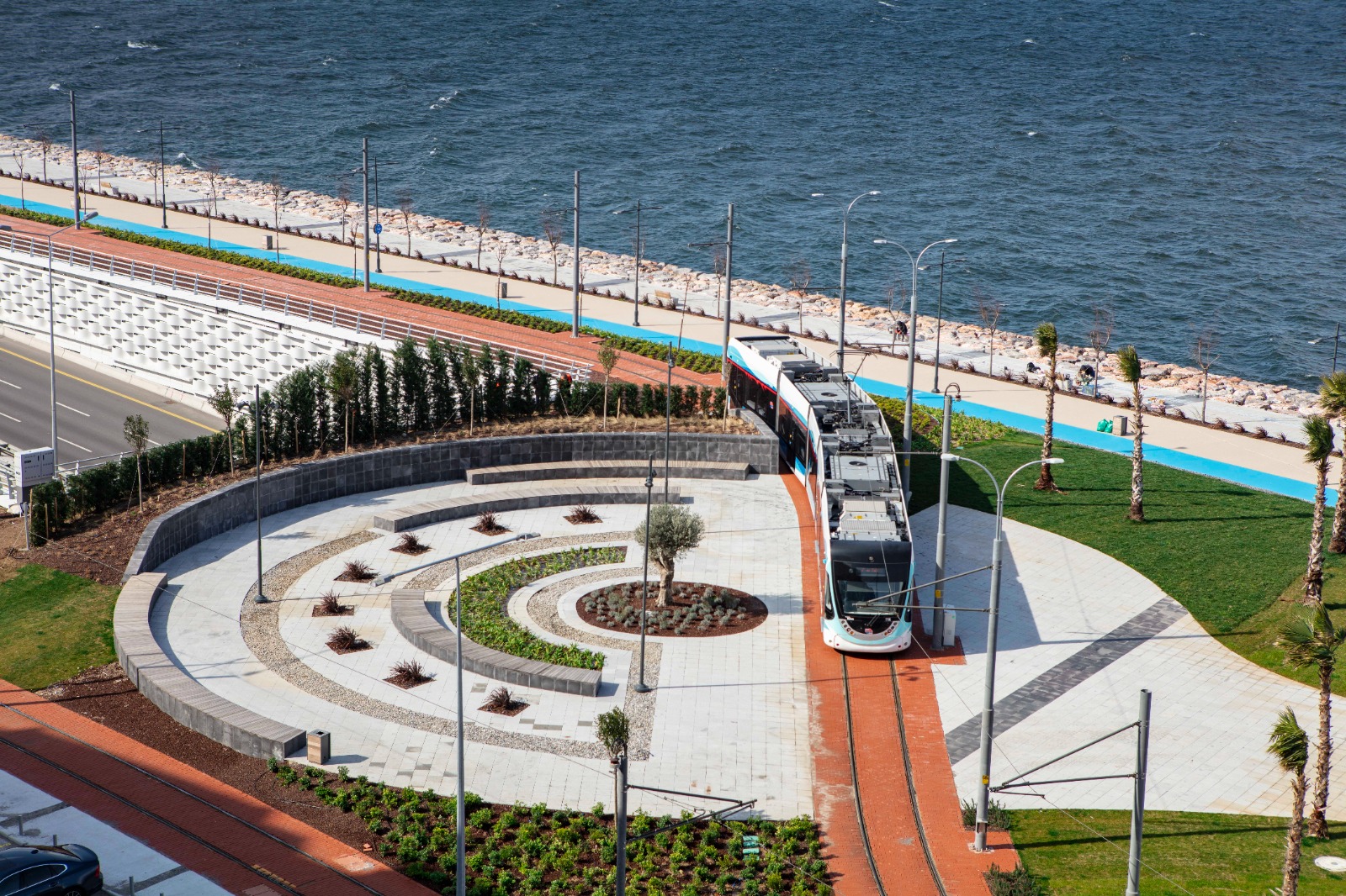 CUMHURİYET BAYRAMI’NDA İZMİR’DE ULAŞIM YÜZDE 50 İNDİRİMLİ, İZBAN ÜCRETSİZ