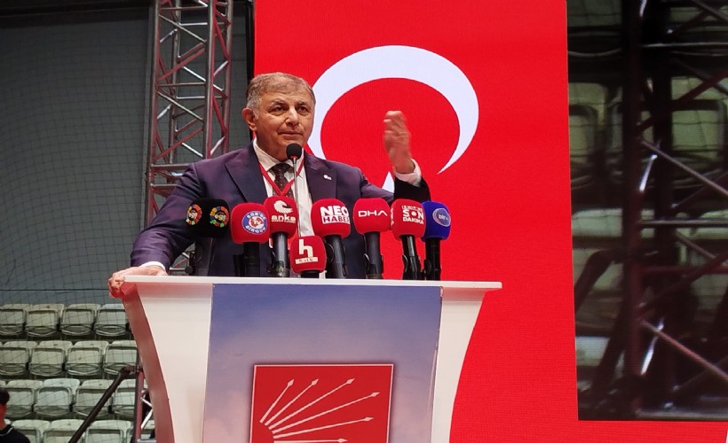 Kongrede Büyük Jest! Tugay Kurultay Delegeliğini Balçova İlçe Başkanına Bıraktı CHP İzmir İl Kongresi’nde Cemil Tugay’dan dikkat çeken karar: Kurultay