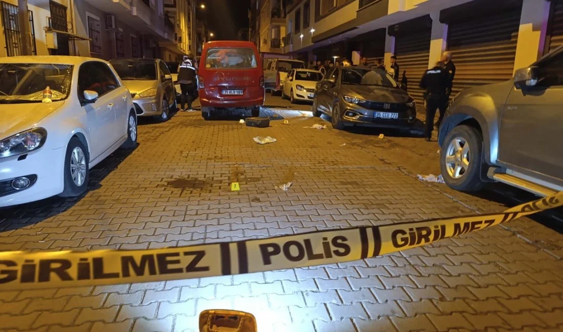 Manisa'nın Turgutlu ilçesi Bozkurt Mahallesi'nde seyir halindeki kamyonete düzenlenen silahlı