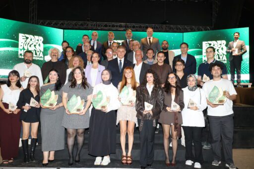 Türk Mobilyasına Katma Değer Katacak 'Ezber Bozan Tasarımlar' Ödüllendirildi