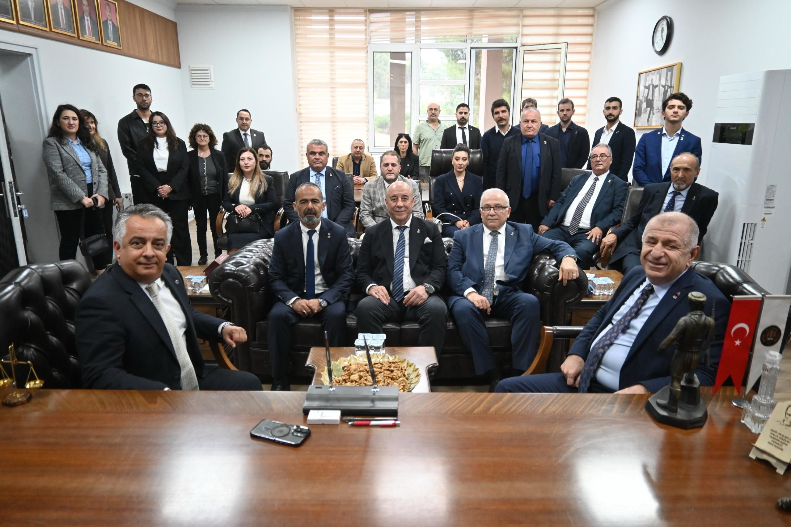 Ümit Özdağ Aydın’da Aydın halkının iradesine siyasi ihanet edildi