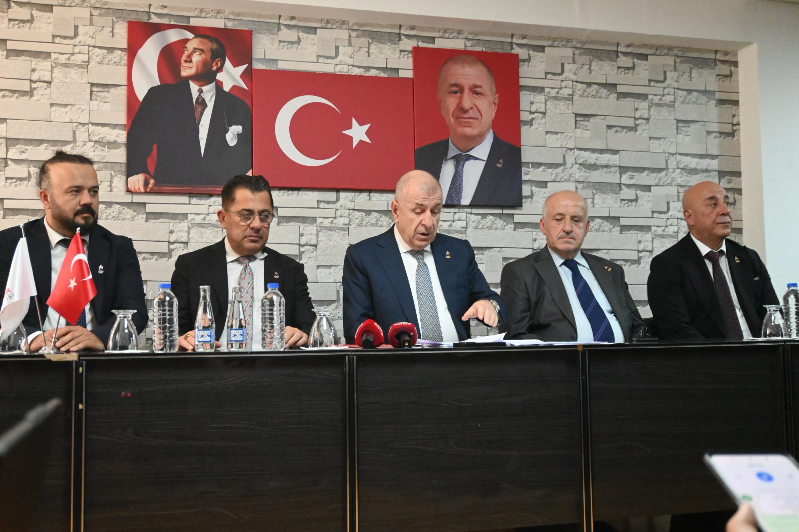 Ümit Özdağ: “Bu seçim sistemi ittifakları zorunlu hale getiriyor”