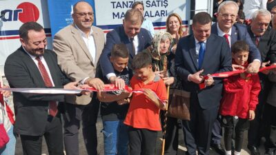 Başkan Cemil Tugay, İZMAR Torbalı Ayrancılar şubesinin açılışını yaptı. Market,