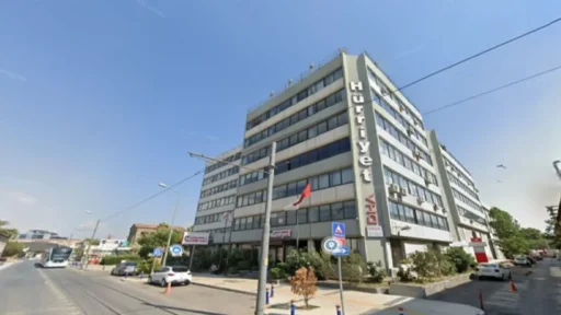 Ziraat Bankası’ndan Flaş Karar Alsancak'taki Eski Hürriyet Binası