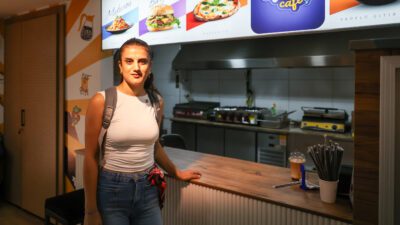 Buca Belediyesi, Kent Lokantaları ve Uygun Fiyatlı Kafeleriyle (Kahve 50-80