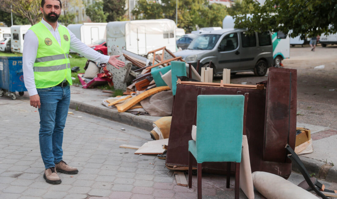 Buca Belediyesi’nden Mobilya Atıkları İçin Yeni Uygulama Başladı Buca Belediyesi, mobilya atıklarını çevreye zarar vermeden toplamak için yeni