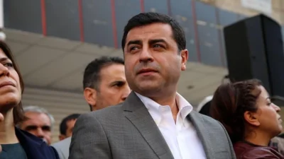 Demirtaş, Terörsüz Türkiye sürecine sert eleştiriler yöneltti: “Kardeşlik hukuku için