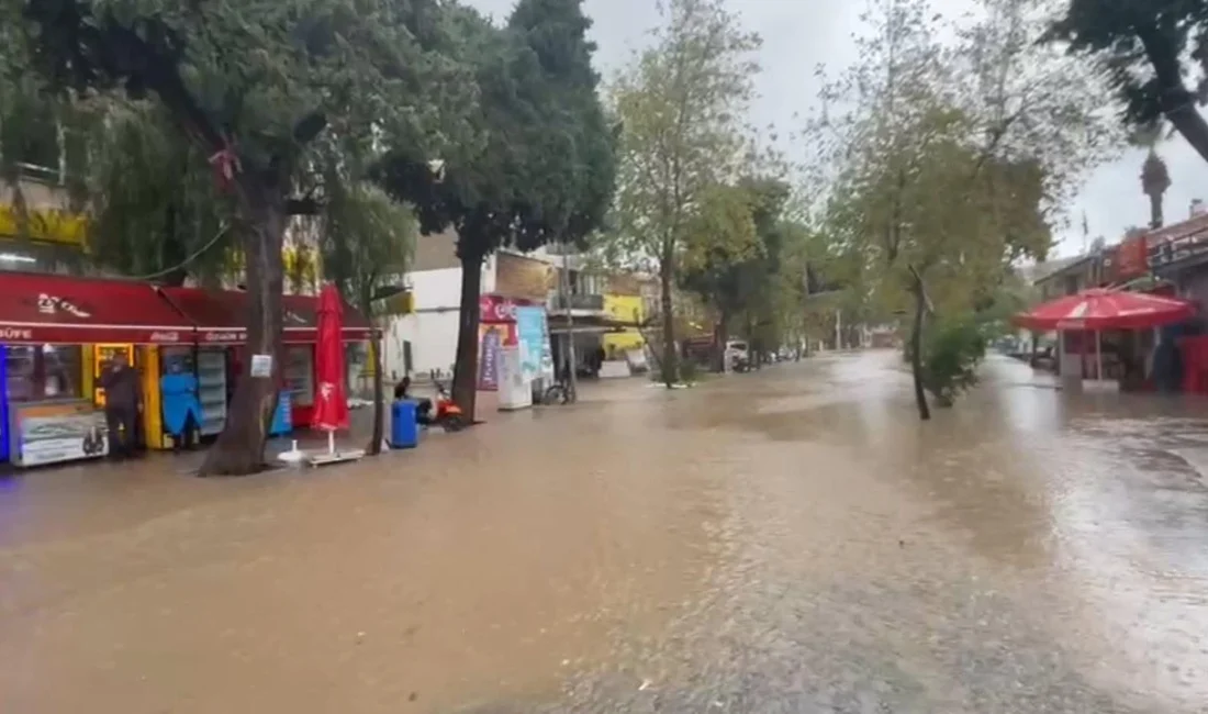 Foça’da 1,5 Saatte Metrekareye 144 Kg Yağış Düştü: Ekipler Teyakkuzda Foça’da 1,5 saatte metrekareye 144 kg yağış düştü. İZSU ve