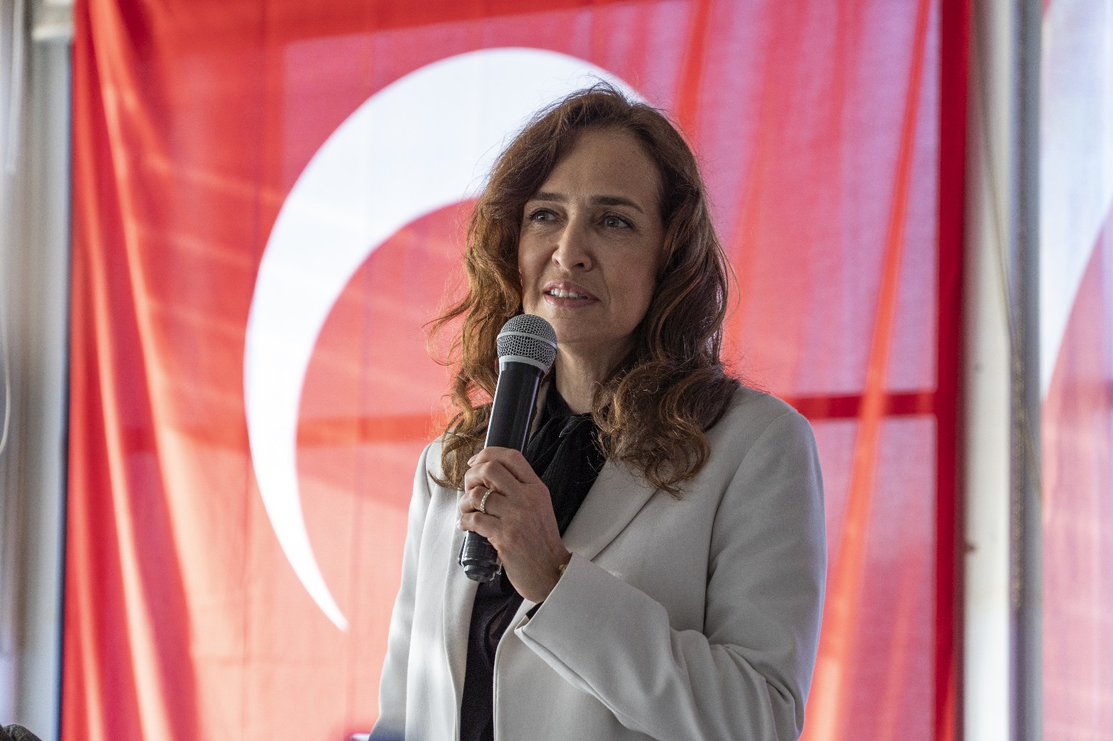 Karşıyaka Belediye Başkanı Yıldız Ünsal, 24 Kasım Öğretmenler Günü’nde KARGEM