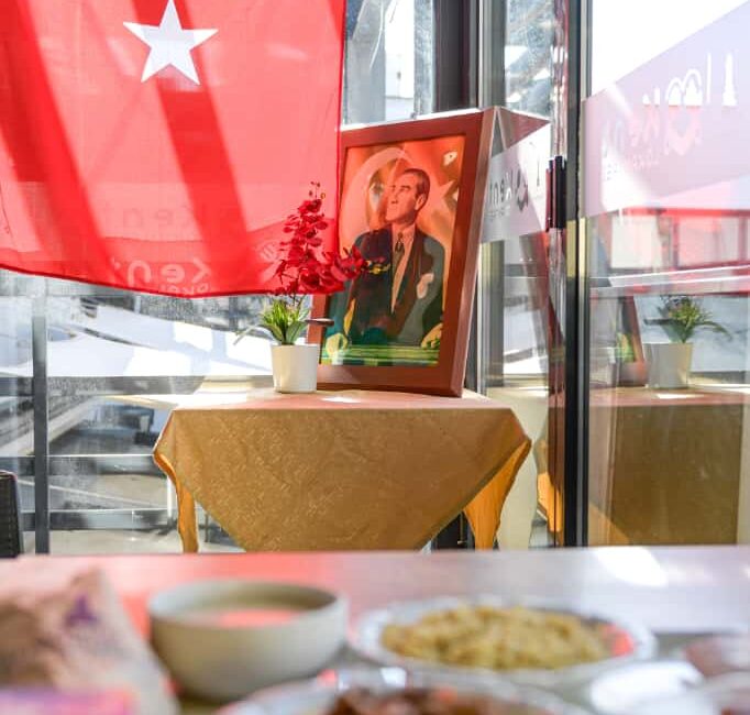 İzmir Büyükşehir Belediyesi, 10 Kasım Atatürk’ü Anma Günü nedeniyle beş