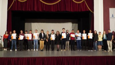 İzmir Büyükşehir Belediyesi’nin nöroçeşitli gençleri iş hayatına hazırlayan İŞ-İN programı