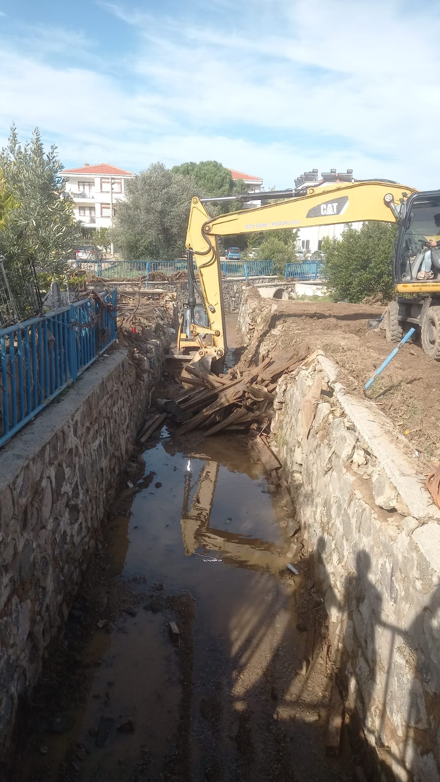 İzmir Büyükşehir Belediyesi İZSU Genel Müdürlüğü, 23 Ekim ve 11