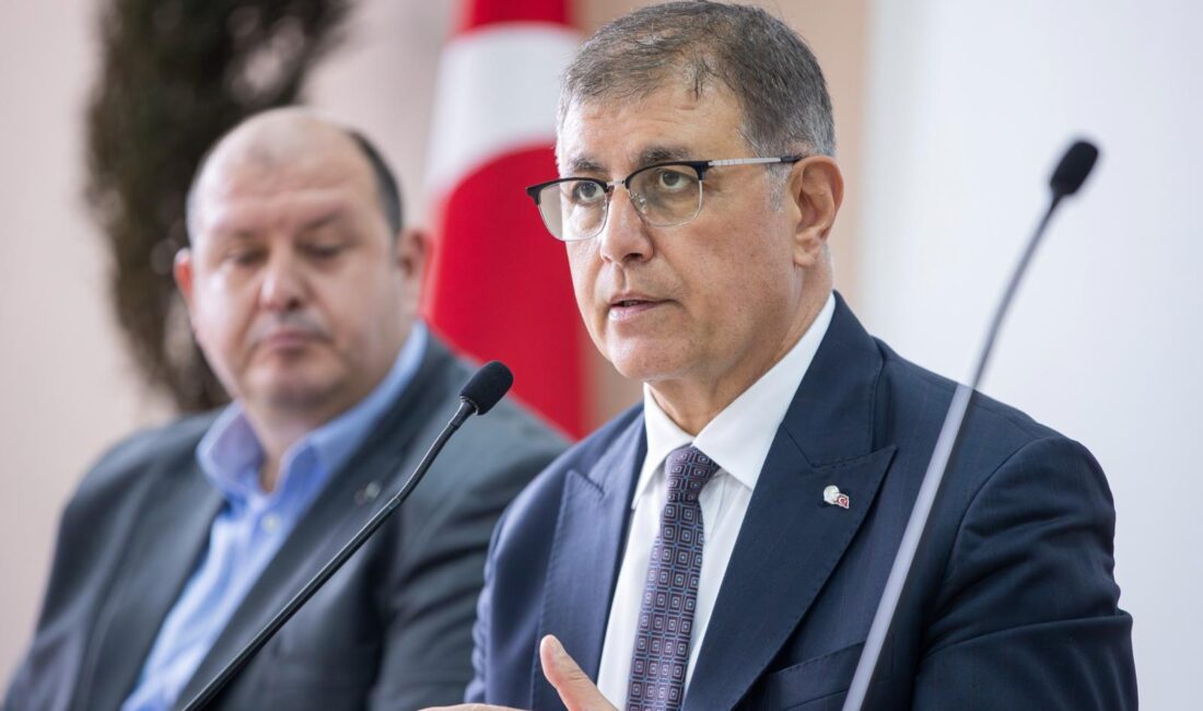 İzmir Büyükşehir Belediye Başkanı Dr. Cemil Tugay, Menderes Kısıkköy Mobilya