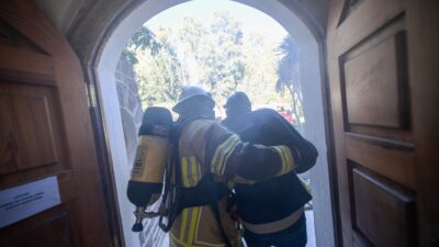 İzmir Büyükşehir Belediyesi, güvenli kent hedefi doğrultusunda yüzlerce hayvanın barındığı