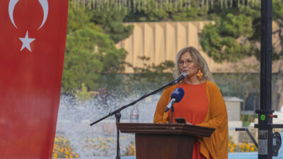 İzmir Büyükşehir Belediyesi, 25 Kasım'da "Eşit İzmir Eşit Dünya" temalı