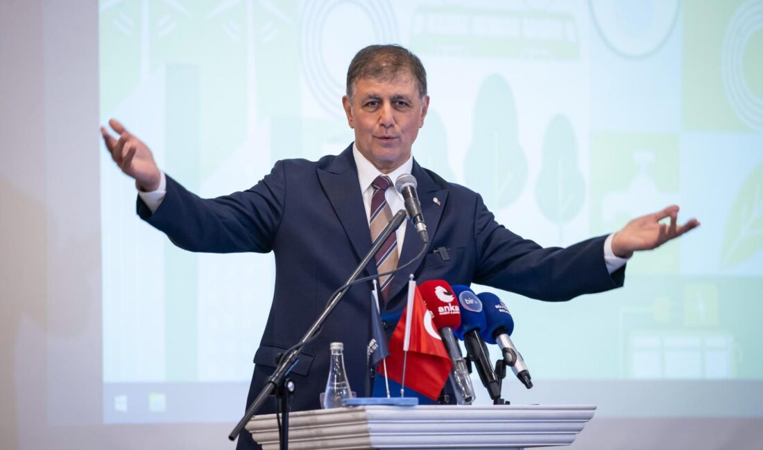 İzmir Büyükşehir Belediye Başkanı Dr. Cemil Tugay, SECAP Çalıştayı'nda iklim