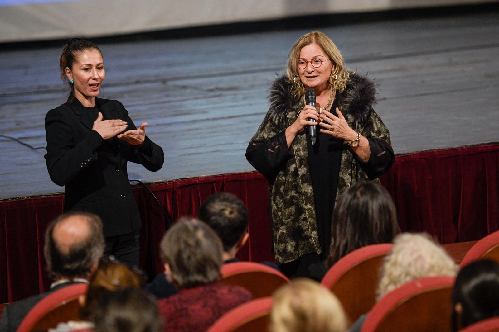 İzmir Büyükşehir Belediyesi, tüm engel gruplarını kapsayan ve Türkiye’de ilk