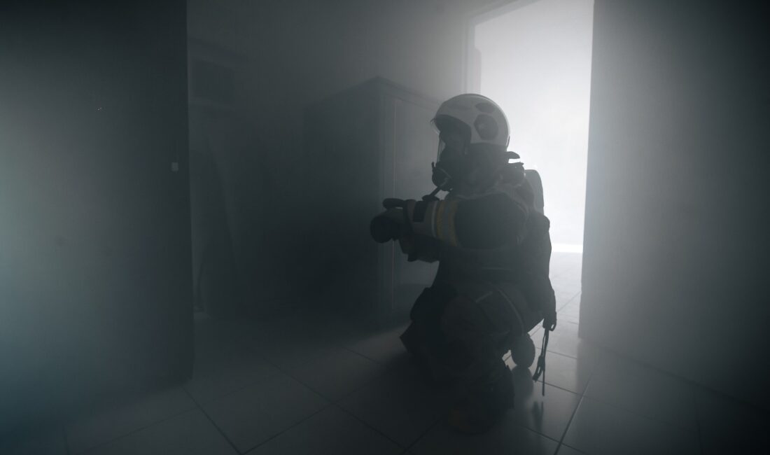 İzmir Büyükşehir Belediyesi, olası afetlere karşı hazırlık kapsamında Zabıta Dairesi