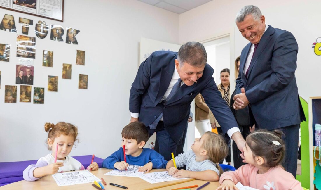 İzmir Büyükşehir Belediye Başkanı Dr. Cemil Tugay, Güzelbahçe Belediye Başkanı