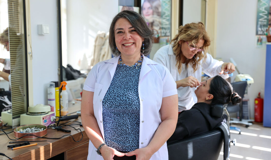 Buca Belediyesi, Halk Eğitimi Merkezi ile ortaklaşa açtığı kuaförlük meslek