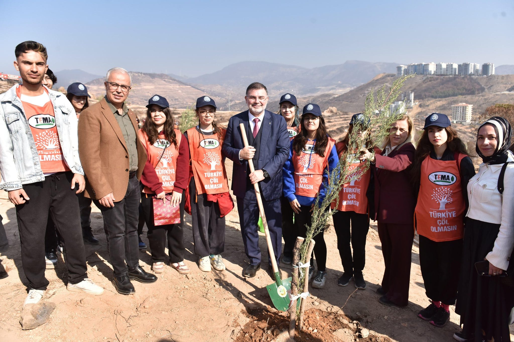 AK Parti İzmir İl Başkanı Bilal Saygılı, Milli Ağaçlandırma Günü'nde