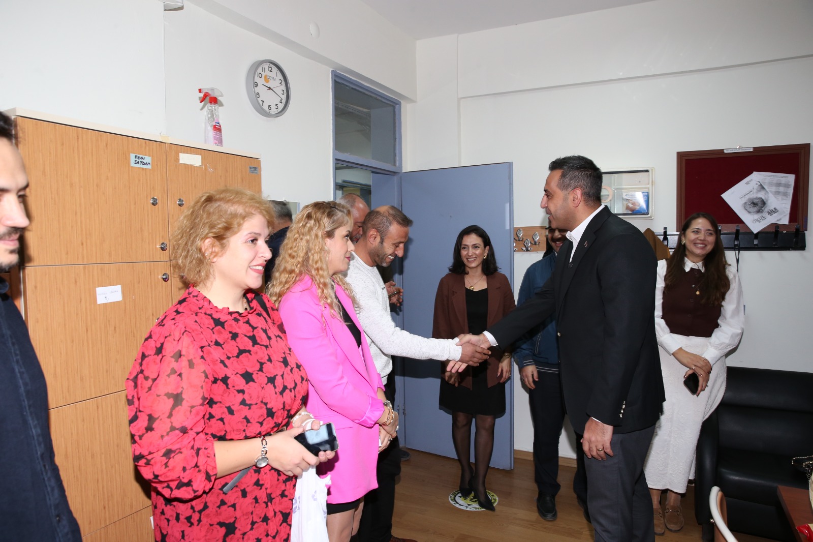 Çiğli Belediye Başkanı Onur Emrah Yıldız, 24 Kasım Öğretmenler Günü’nde