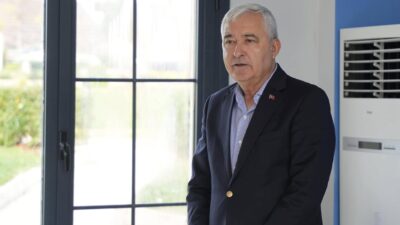 Kemalpaşa Belediye Başkanı Mehmet Türkmen, 24 Kasım Öğretmenler Günü dolayısıyla