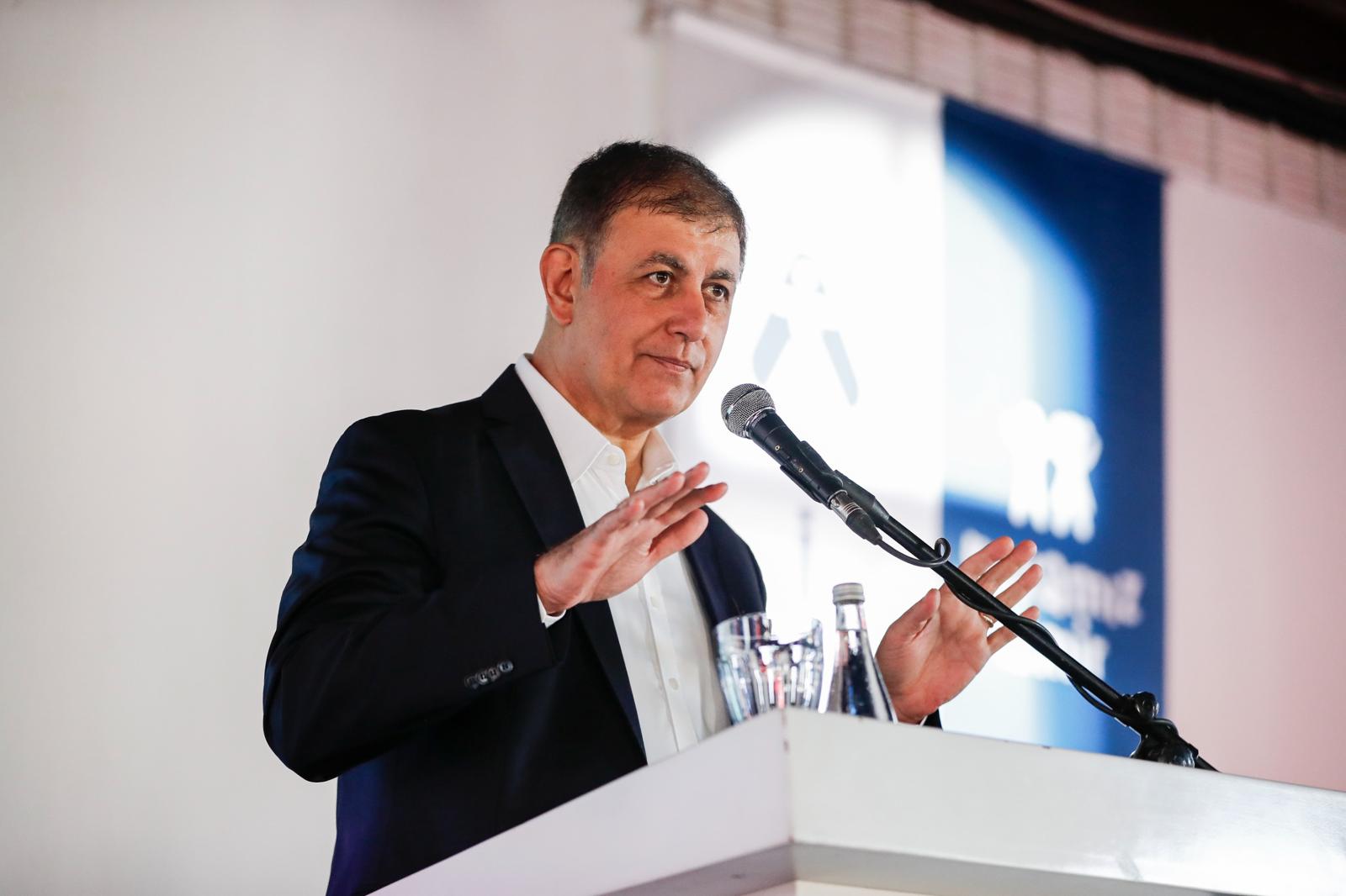 Başkan Tugay’dan TCDD'ye Çok Sert İZBAN Çağrısı