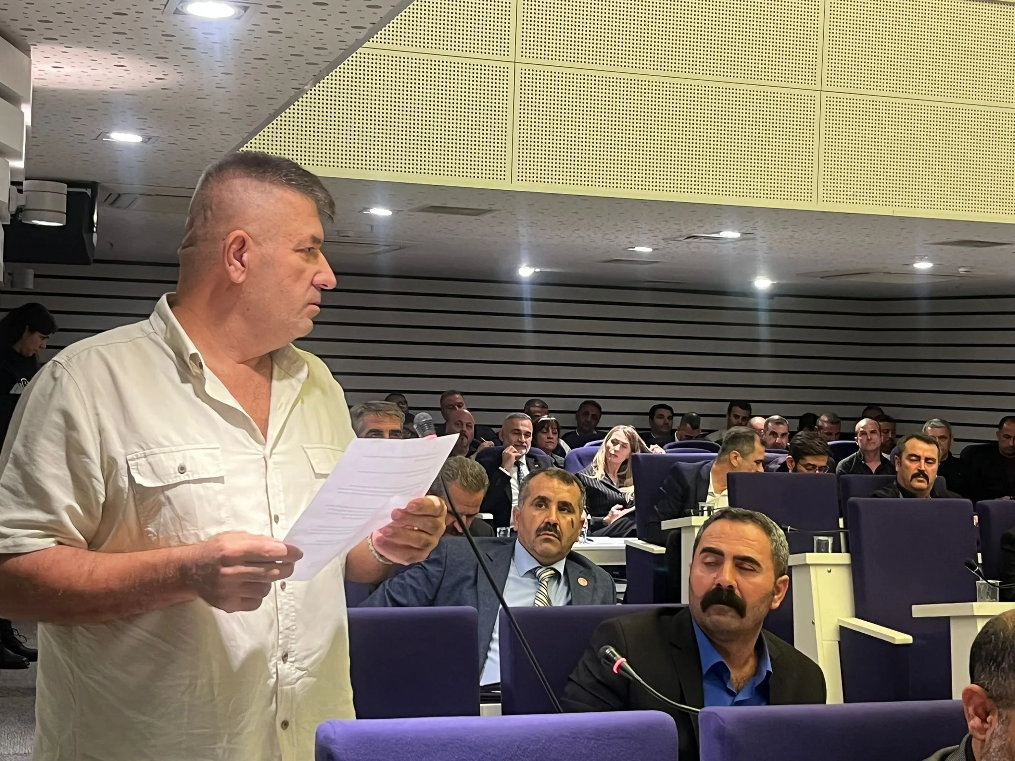 Buca Belediyesi Kasım ayı meclisinde AK Partili Kemal Altın, '2