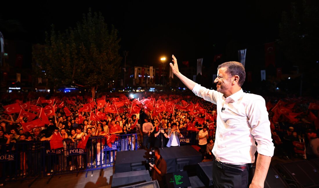 Başkan Çavuşoğlu’ndan Nefes Aldıran Proje Denizli Büyükşehir Belediyesi'nin Horoz Kart projesi, emekli ikramiyesi ve doğum