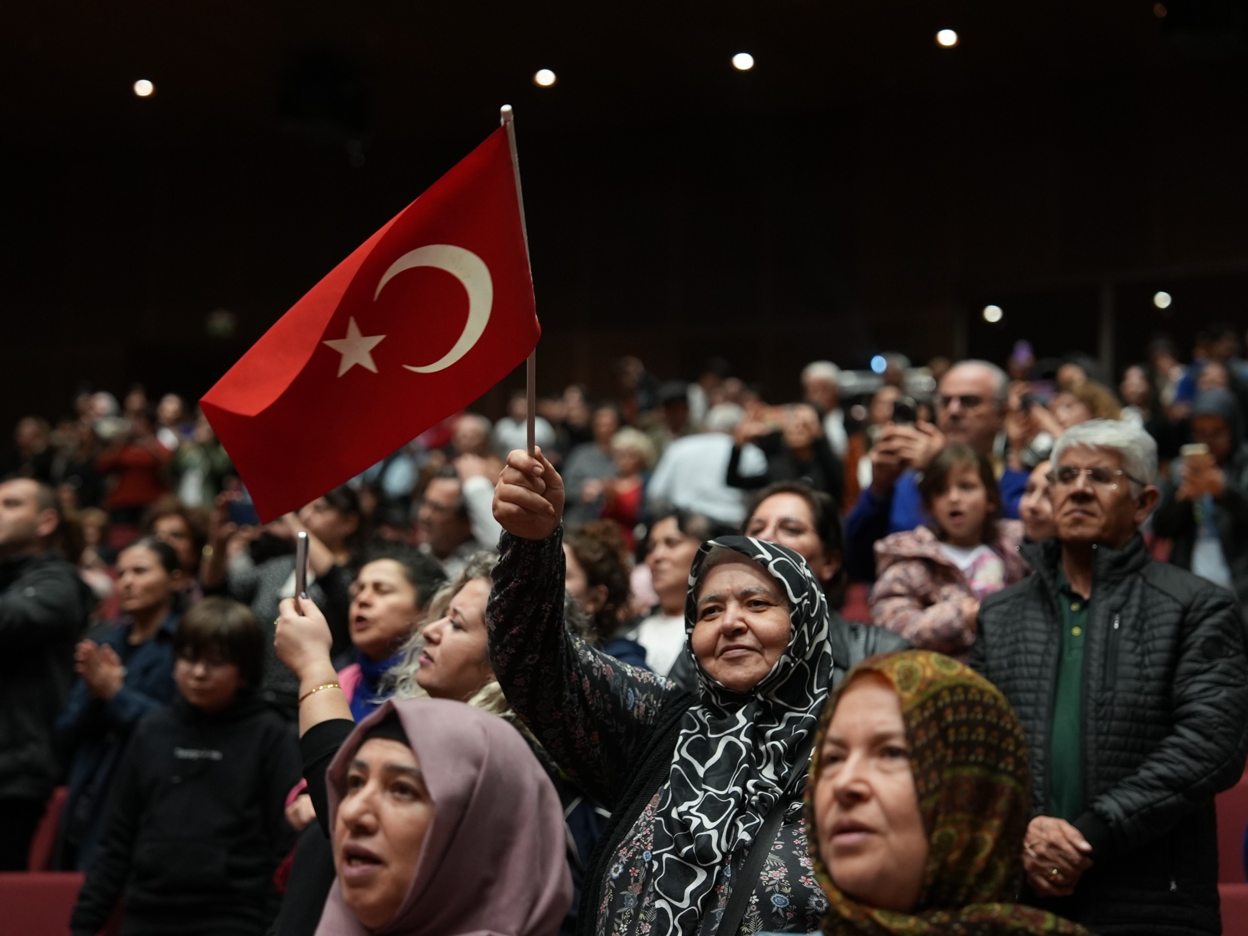 Denizli Büyükşehir Belediyesi, Atatürk'ün vefatının 87. yıl dönümünde 