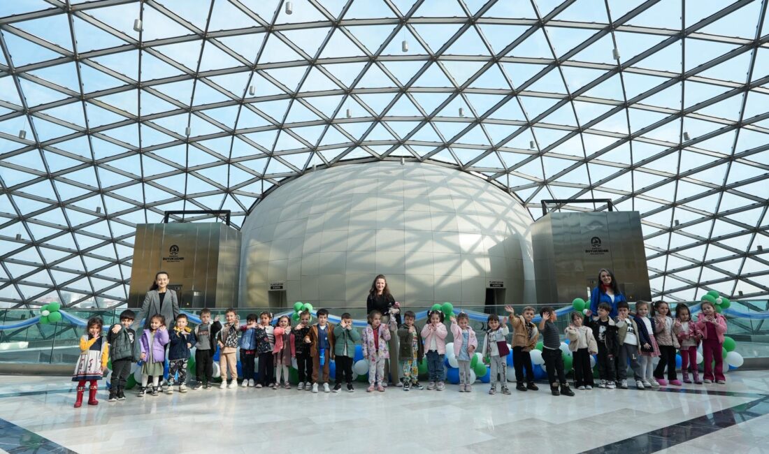 Denizli Büyükşehir Belediyesi bünyesinde hizmet veren Güneşli Günler Çocuk Gelişim