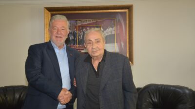 İESOB'un kurucu başkanı Cemal Tercan, Yalçın Ata’nın esnaf teşkilatına birlik