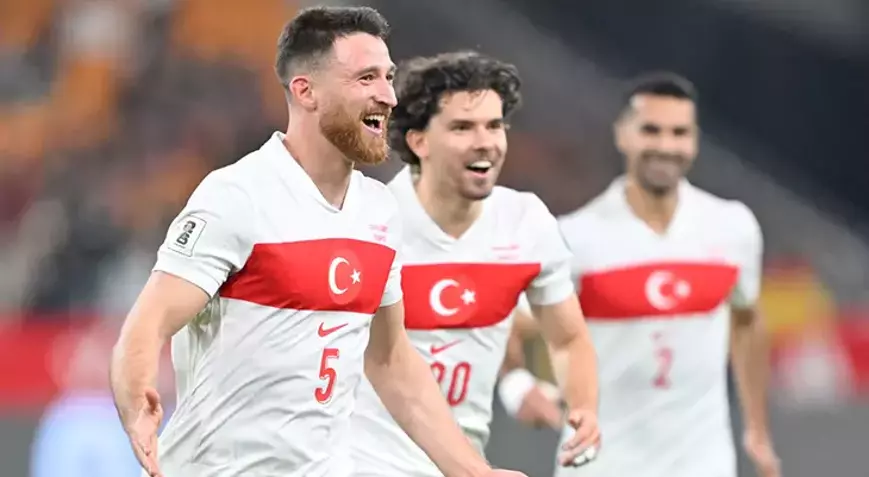 Türkiye, İspanya deplasmanında ilk golü yemesine rağmen 2-1 öne geçti.