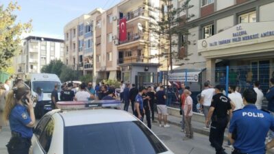 İzmir'in Balçova ilçesinde $3$ polisin şehit olduğu terör saldırısıyla ilgili