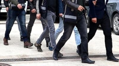 İzmir dahil birçok ilde FETÖ/PDY’ye yönelik eş zamanlı operasyonlar düzenlendi.