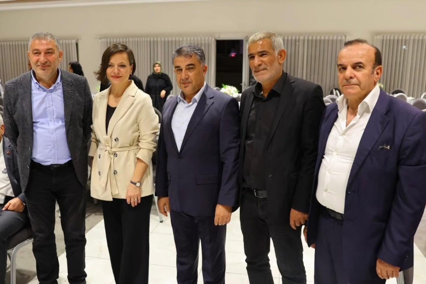 İzmir’de Van Depremi Vefası! Siyaset ve STK'lar Anma Mevlidinde Buluştu!