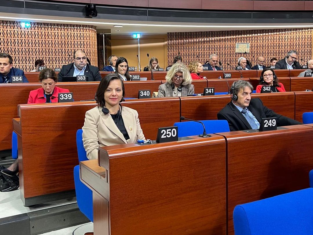 Karabağlar Belediye Başkanı Helil Kınay, Avrupa Konseyi Genel Kurulu’na katılarak
