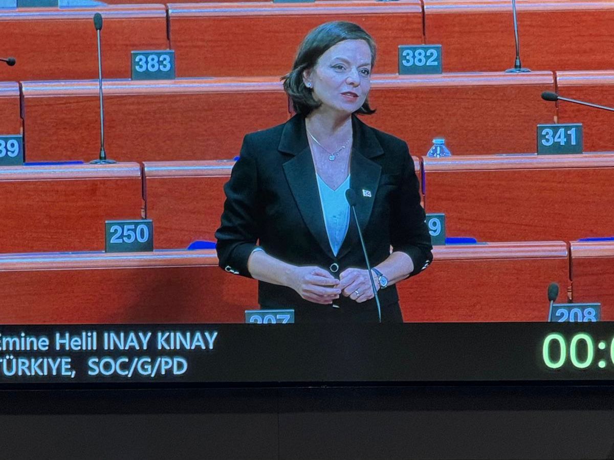 Karabağlar Başkanı Kınay, Strazburg’da Demokrasi ve İklim Krizini Masaya Yatırıldı