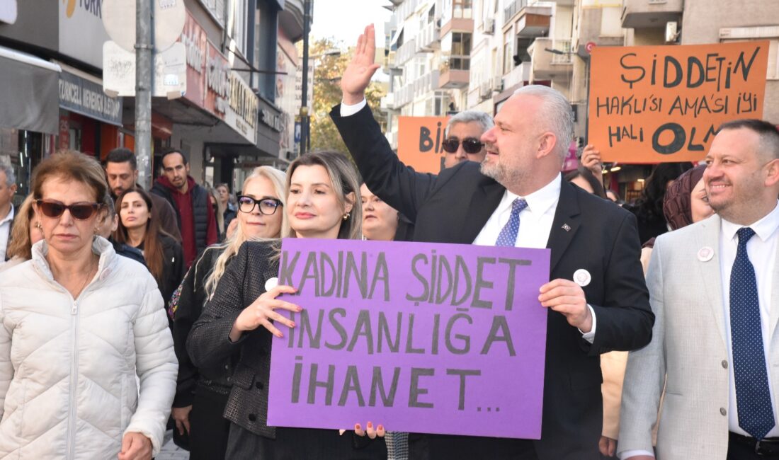 Menemen'de 25 Kasım Kadına Yönelik Şiddete Karşı Uluslararası Mücadele Günü'nde