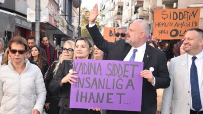 Menemen'de 25 Kasım Kadına Yönelik Şiddete Karşı Uluslararası Mücadele Günü'nde