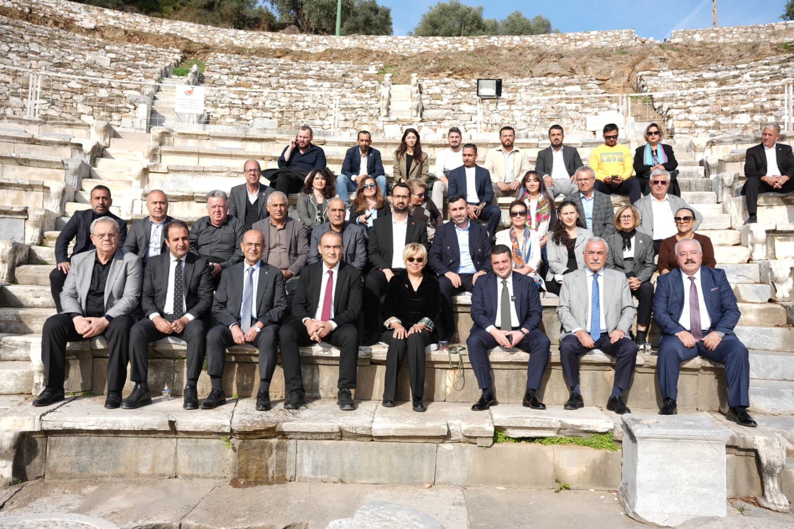 Metropolis'te Zeytin Sezonu Açıldı Torbalı'dan Dünya Markası ve Teknoloji Merkezi Hamlesi