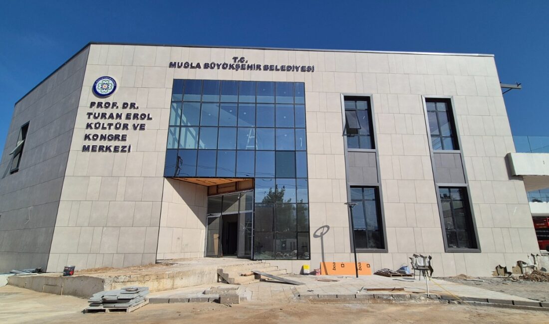 Muğla Büyükşehir tarafından yapımı %95 tamamlanan Milas Kültür Merkezi, Prof.