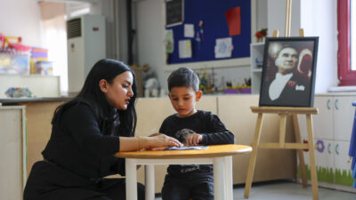 Buca Belediyesi, 10 Kasım için "Arkamızda Hep Sen Varsın" temalı