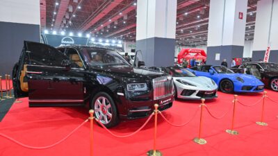 İzmir Büyükşehir Belediyesi ev sahipliğinde ilk kez düzenlenen MOTTA Motorlu