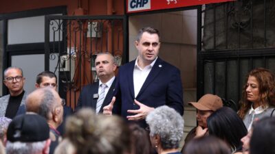 CHP İzmir İl Başkanı Çağatay Güç, Çeşme ve Seferihisar ziyaretlerinde