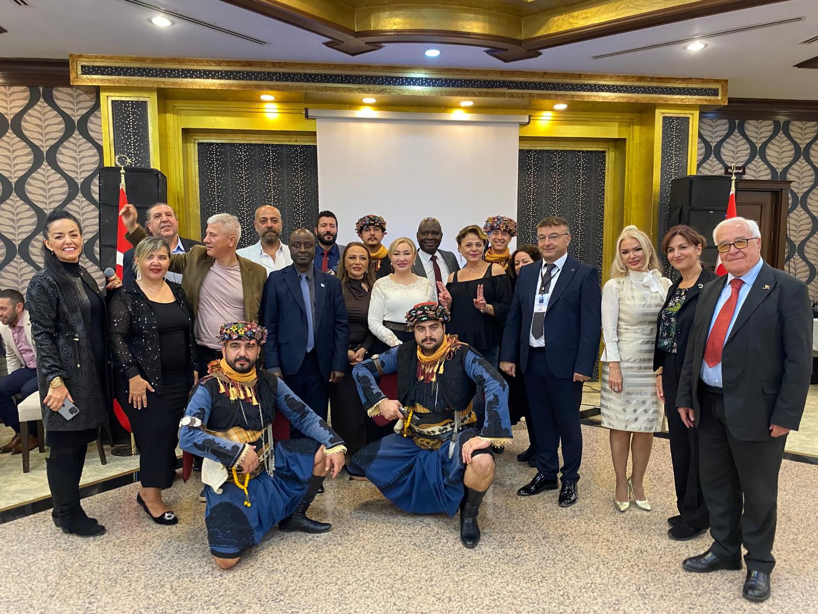 Dünya Diplomasisi İzmir’de Buluştu